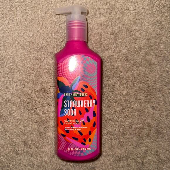 New Bath & Body Works Strawberry Soda Hand Soap Set of 3 - Picture 2 of 3
